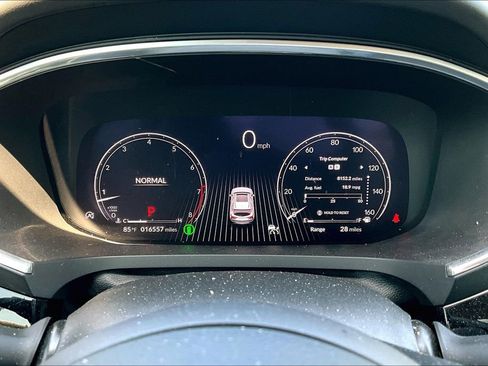 Used 2024 Acura MDX SH-AWD w/ Technology Package image 30