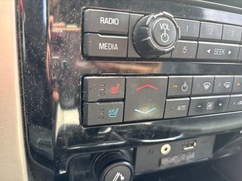 Used 2012 Ford F150 Platinum AWD/4WD image 26