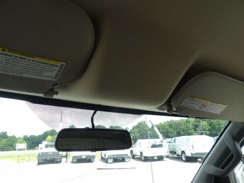 Used 2020 GMC Savana 3500 w/ Power Convenience Package RWD image 23