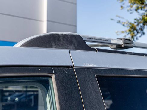 Used 2007 Kia Sedona w/ Convenience Pkg image 12