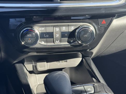 New 2026 Chevrolet Trax RS w/ Driver Confidence Package image 16