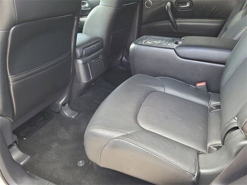 Used 2024 Nissan Armada SL w/ Midnight Edition Package image 23