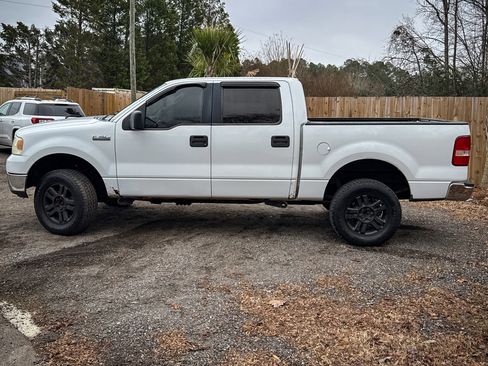 Used 2005 Ford F150 XLT image 4