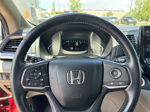 Used 2022 Honda Odyssey EX-L image 18