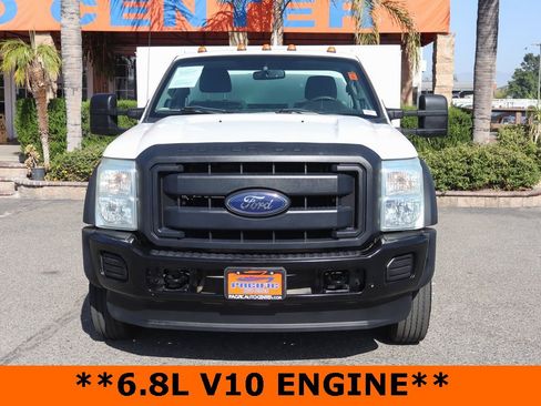 Used 2016 Ford F550 2WD Regular Cab Super Duty image 3