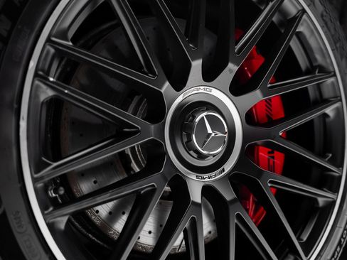 Used 2024 Mercedes-Benz S 63 AMG S image 23