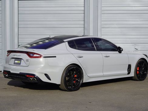 Used 2020 Kia Stinger GT2 AWD/4WD image 6