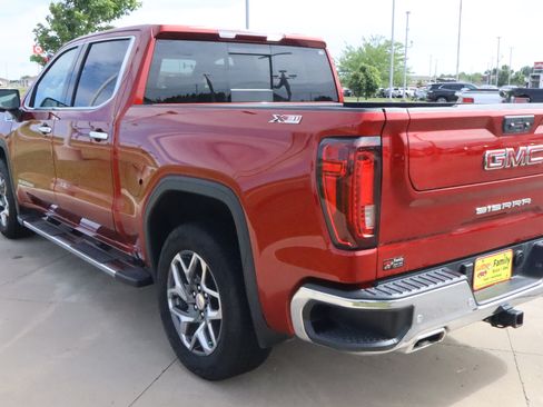 Used 2024 GMC Sierra 1500 SLT w/ SLT Premium Plus Package AWD/4WD image 5