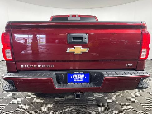 Used 2016 Chevrolet Silverado 1500 LTZ Z71 w/ LTZ Plus Package AWD/4WD image 4