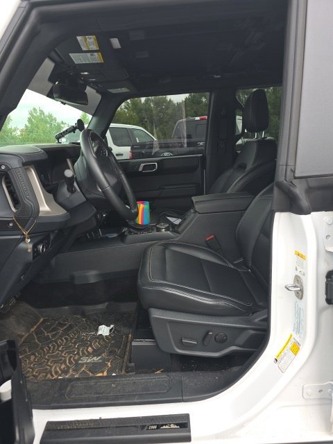 Used 2025 Ford Bronco Outer Banks AWD/4WD image 8