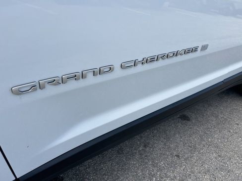 New 2025 Jeep Grand Cherokee Laredo X image 19