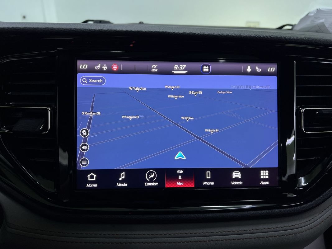 Used 2022 Dodge Durango R/T w/ Tow 'N Go Package AWD/4WD image 24