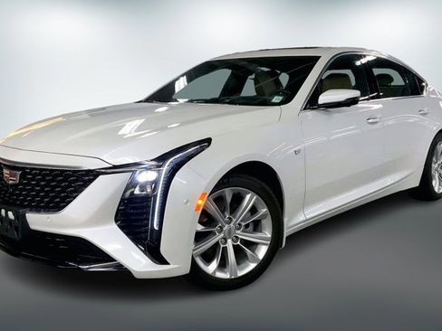 Used 2025 Cadillac CT5 Premium Luxury image 12