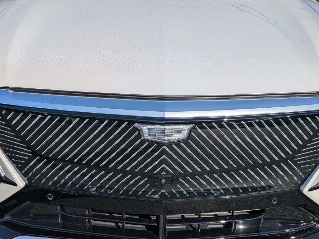 Certified 2024 Cadillac Lyriq Luxury RWD image 10