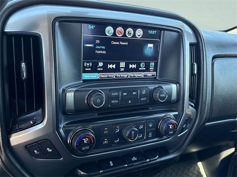 Used 2017 Chevrolet Silverado 1500 LTZ image 31