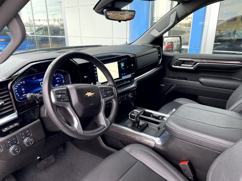 Used 2023 Chevrolet Silverado 1500 LTZ image 11