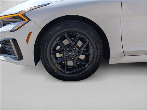 Used 2025 Kia K5 LXS image 23