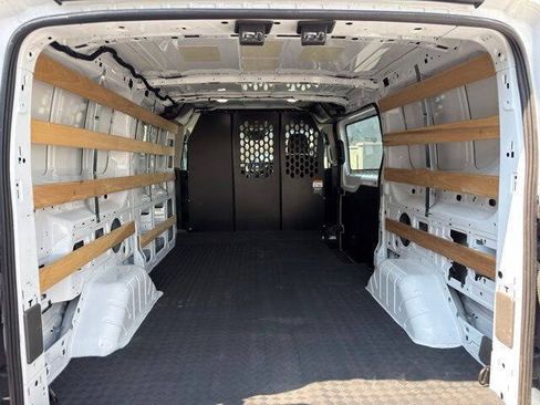 Used 2025 Ford Transit 250 Low Roof w/ Exterior Upgrade Package RWD image 11