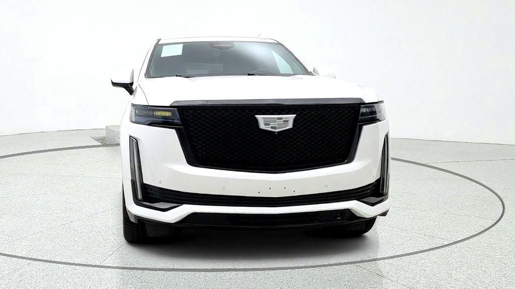 Used 2021 Cadillac Escalade ESV Sport Platinum AWD/4WD image 2
