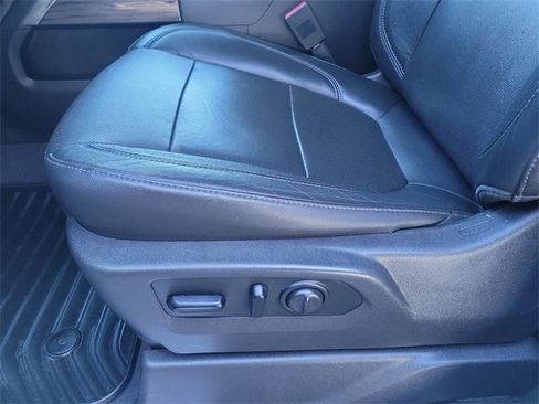 Used 2019 Chevrolet Silverado 1500 LTZ w/ LTZ Plus Package image 20