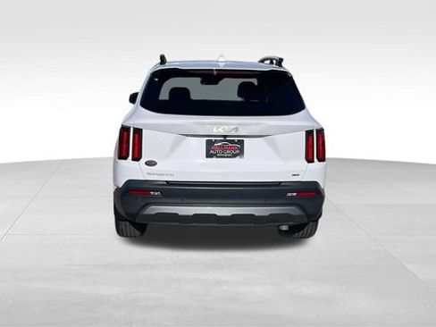 Used 2023 Kia Sorento SX Prestige image 7