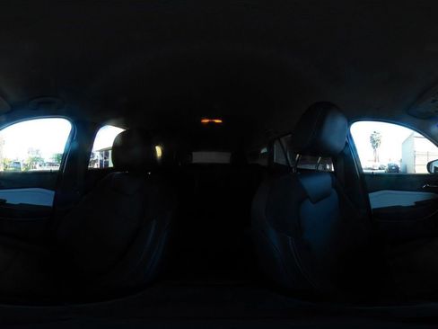 Used 2025 Chevrolet Trax LT w/ LT Convenience Package image 41