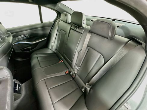Used 2025 BMW 330i xDrive Sedan AWD/4WD image 35