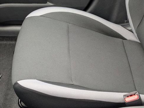 Used 2025 Nissan Versa S w/ S Plus Package image 4