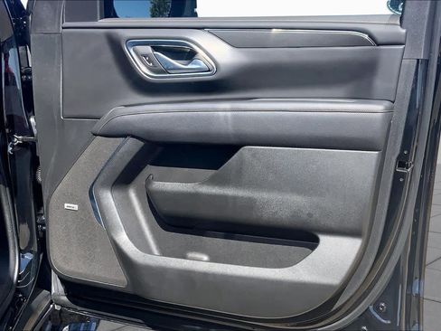 Used 2024 GMC Yukon AT4 w/ AT4 Premium Plus Package AWD/4WD image 23