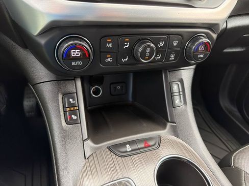 Used 2017 GMC Acadia SLT AWD/4WD image 20
