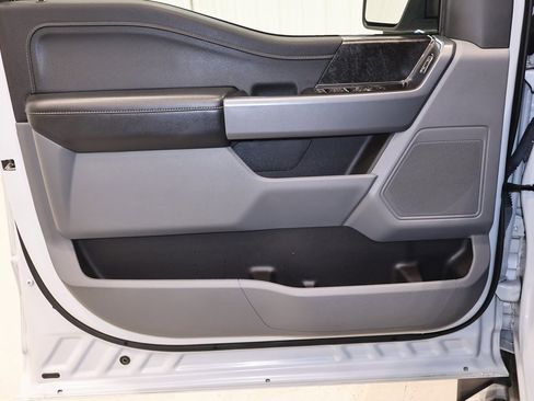 Certified 2021 Ford F150 XLT w/ Equipment Group 302A High image 11