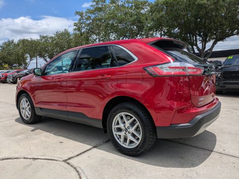 Used 2022 Ford Edge SEL w/ Convenience Package AWD/4WD image 6