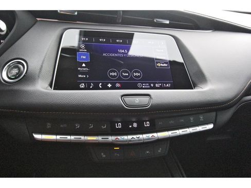 Used 2023 Cadillac XT4 Sport w/ Technology Package FWD image 21