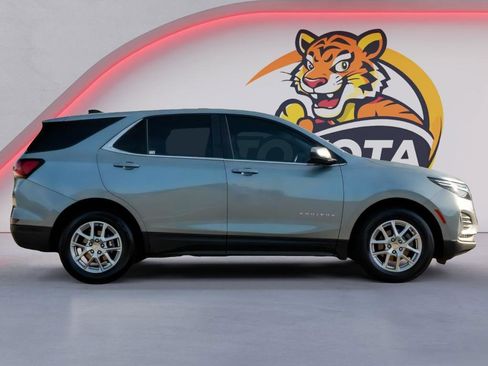 Used 2024 Chevrolet Equinox LT FWD image 4