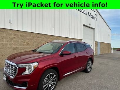 Used 2024 GMC Terrain Denali w/ Denali Premium Package