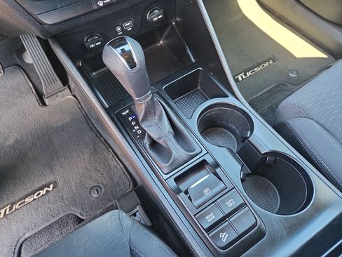 Used 2019 Hyundai Tucson SE AWD/4WD image 24