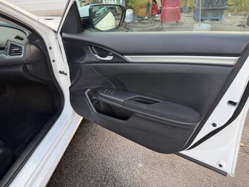 Used 2020 Honda Civic LX image 17