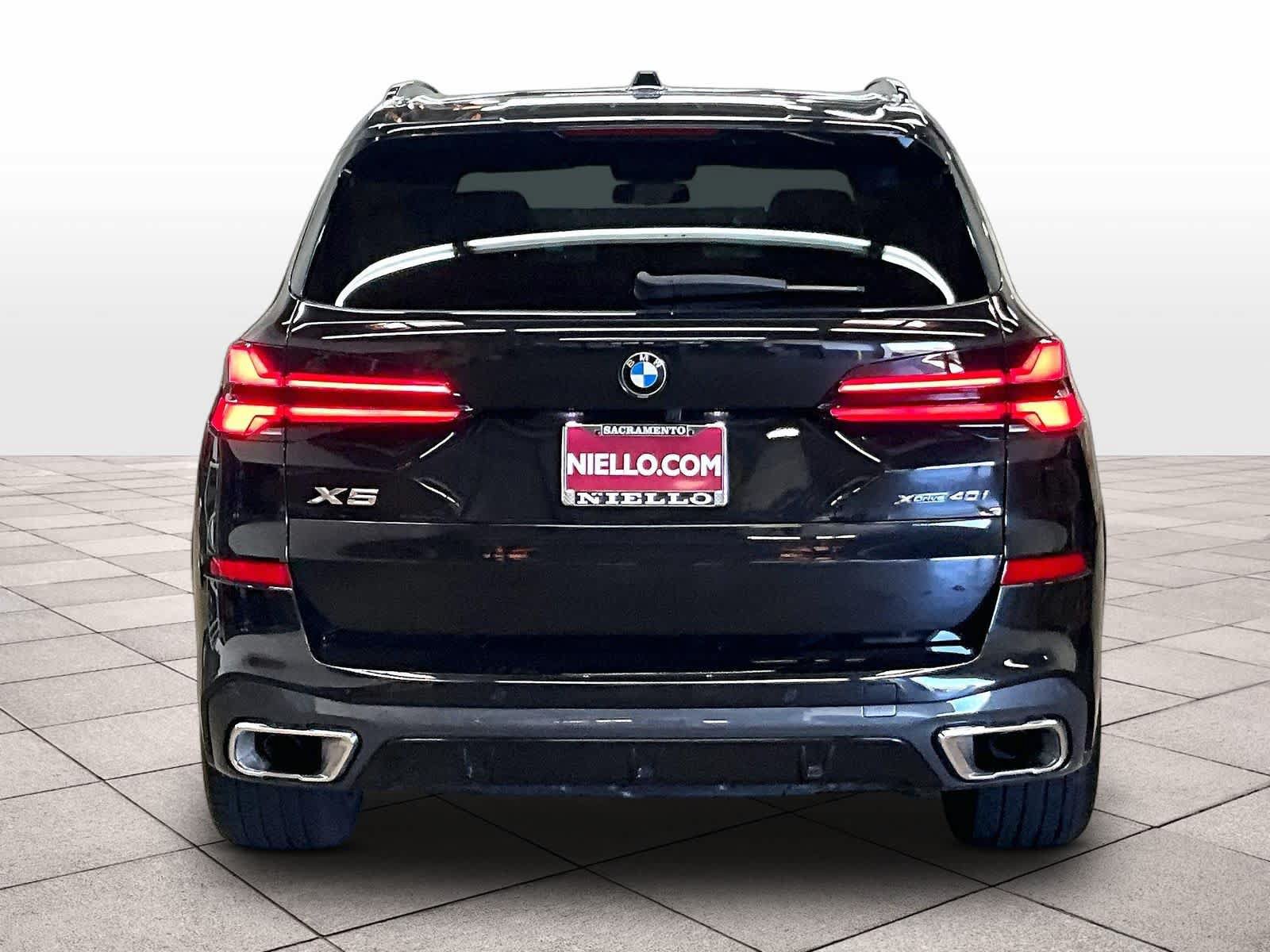 Used 2026 BMW X5 xDrive40i AWD/4WD image 7