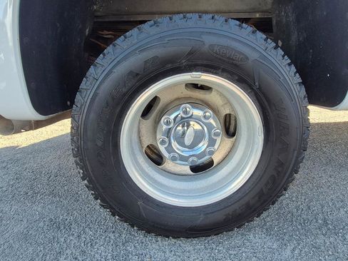 Used 2012 Ford F450 XL w/ PWR Equipment Group image 10