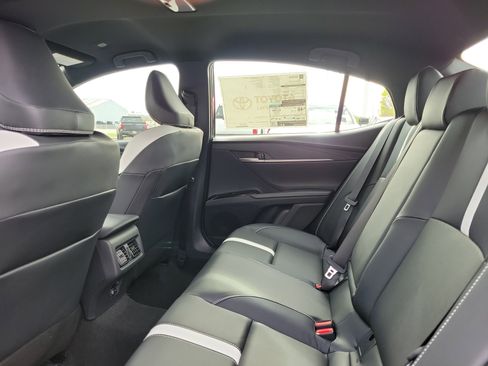 New 2026 Toyota Camry SE w/ Convenience Package FWD image 15