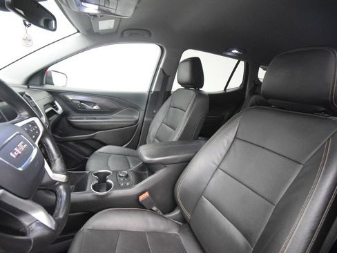 Used 2020 GMC Terrain SLT w/ Preferred Package FWD image 16