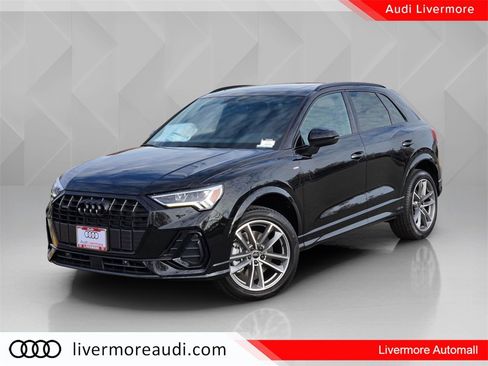 New 2025 Audi Q3 2.0T Premium image 1