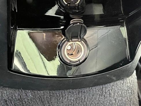 Used 2024 Kia Sorento SX image 20