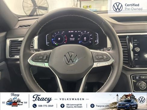 Certified 2023 Volkswagen Atlas Cross Sport SE w/ Panoramic Sunroof Package AWD/4WD image 9