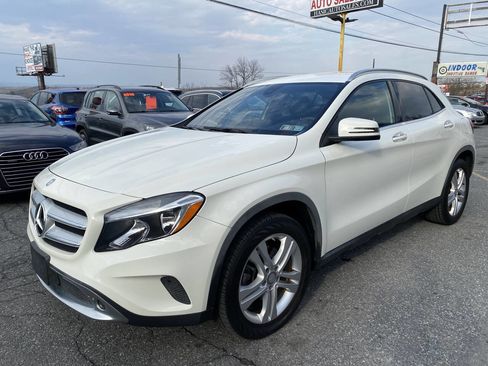 Used 2016 Mercedes-Benz GLA 250 4MATIC image 1