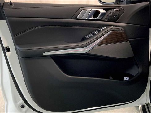 New 2026 BMW X7 xDrive40i image 10