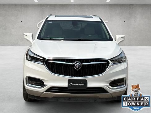 Used 2020 Buick Enclave Essence w/ Sound and Sites Package FWD image 18