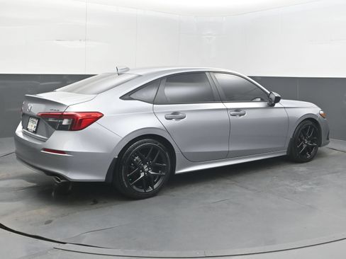 Used 2024 Honda Civic Sport image 9