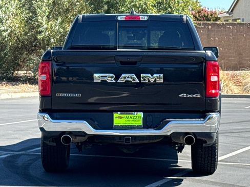 Used 2025 RAM 1500 Big Horn AWD/4WD image 12