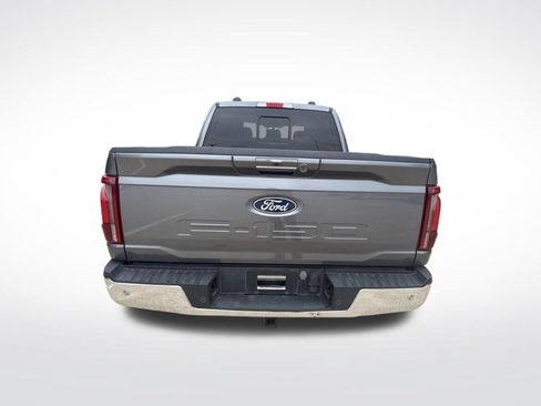 Used 2024 Ford F150 Lariat w/ FX4 Off-Road Package AWD/4WD image 9